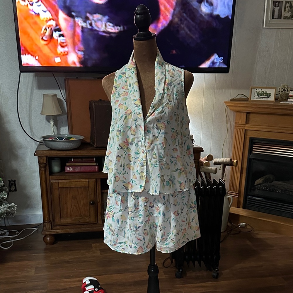 Victoria's Secret Floral Pajama Set - White and Multicolor